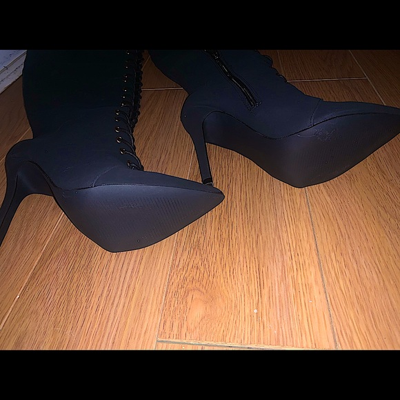 High heels boots - Picture 2 of 4